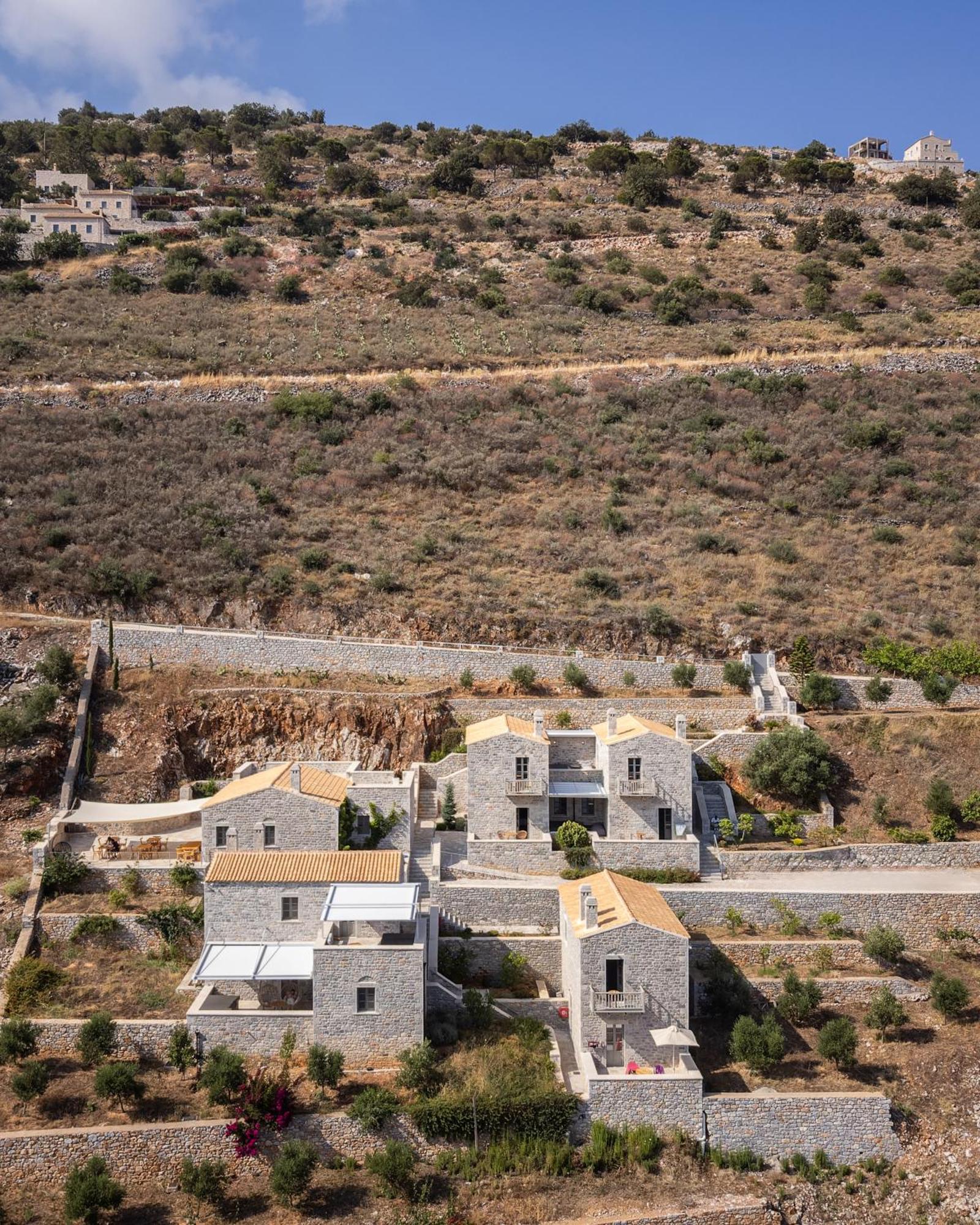 Trapela Limeni Luxury Suites Esterno foto