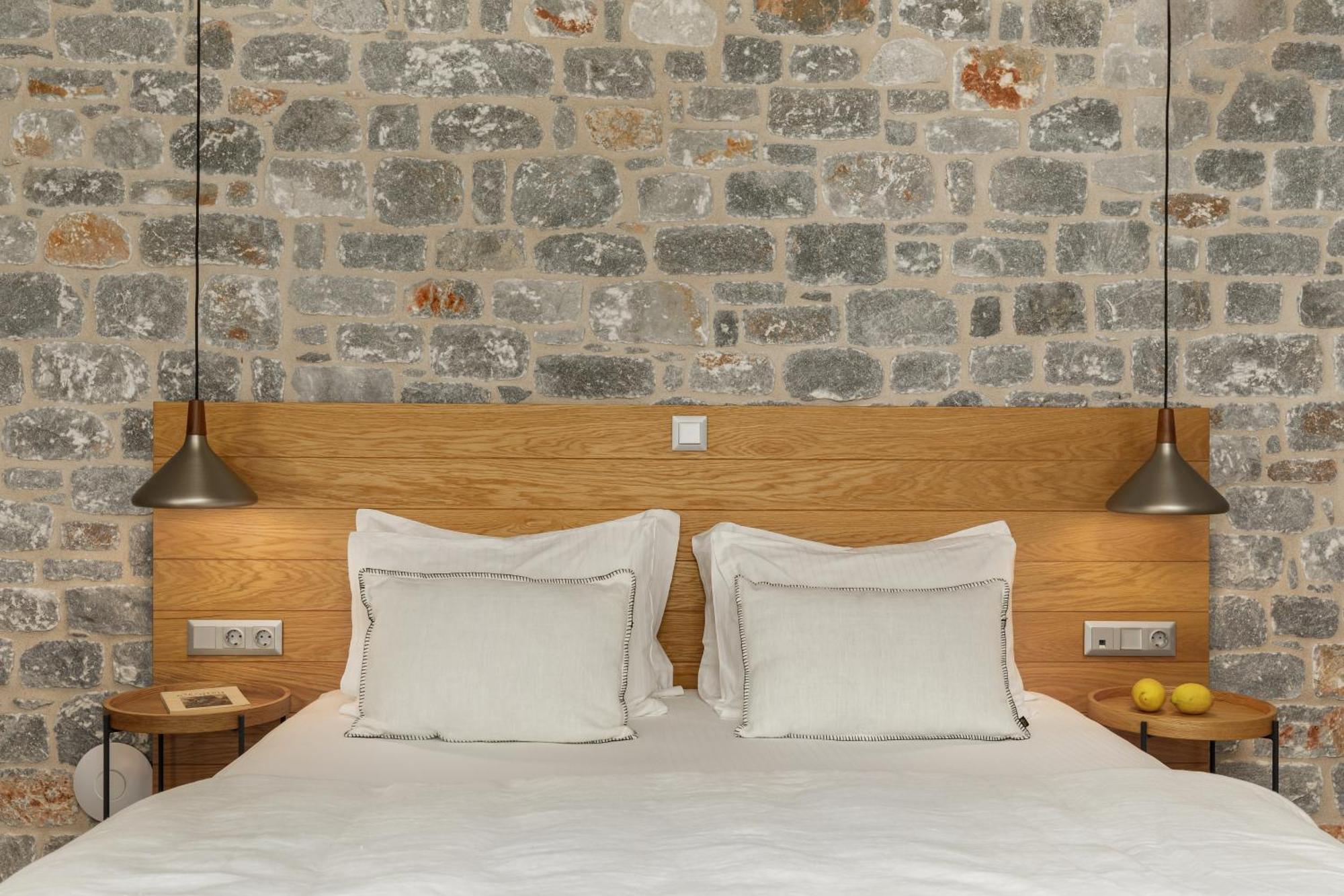 Trapela Limeni Luxury Suites Camera foto