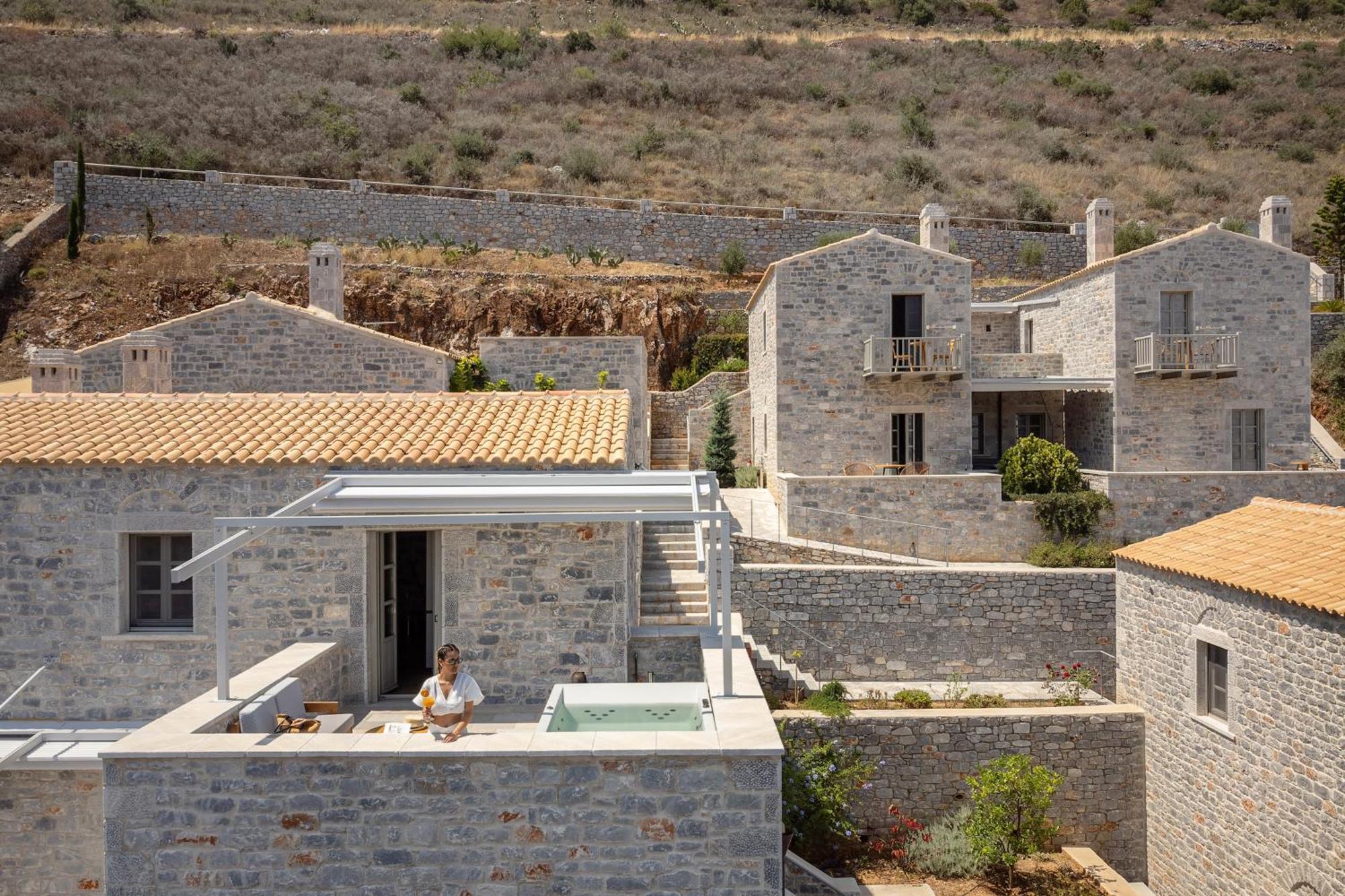 Trapela Limeni Luxury Suites Camera foto